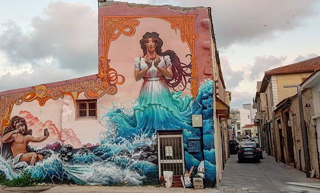 Một tác phẩm nghệ thuật đường phố tại Paphos