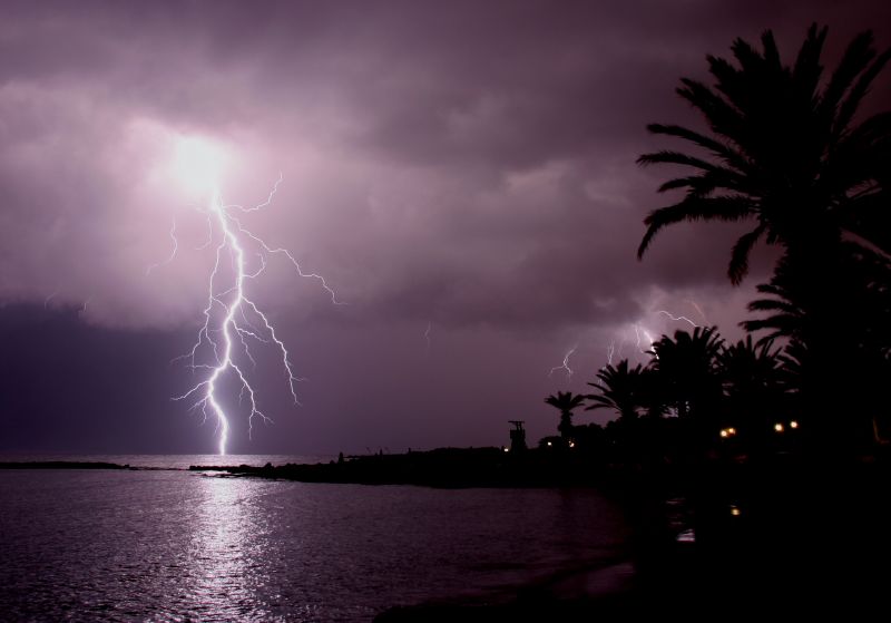 cơn mưa tại đảo Síp