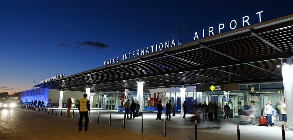 sân bay quốc tế paphos