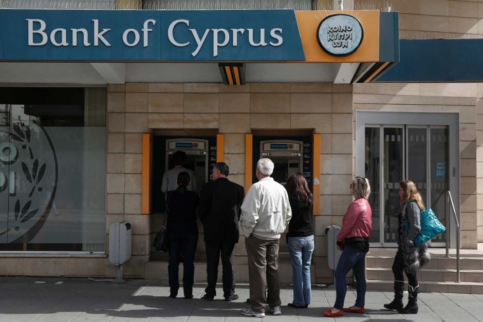 ngân hàng tại Síp